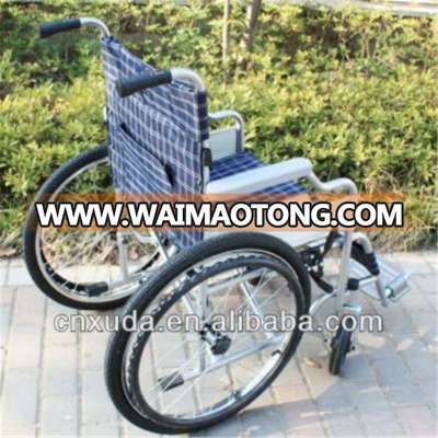 Wholesale sell foldable aluminium wheel chair with toliet for the elderly and diable